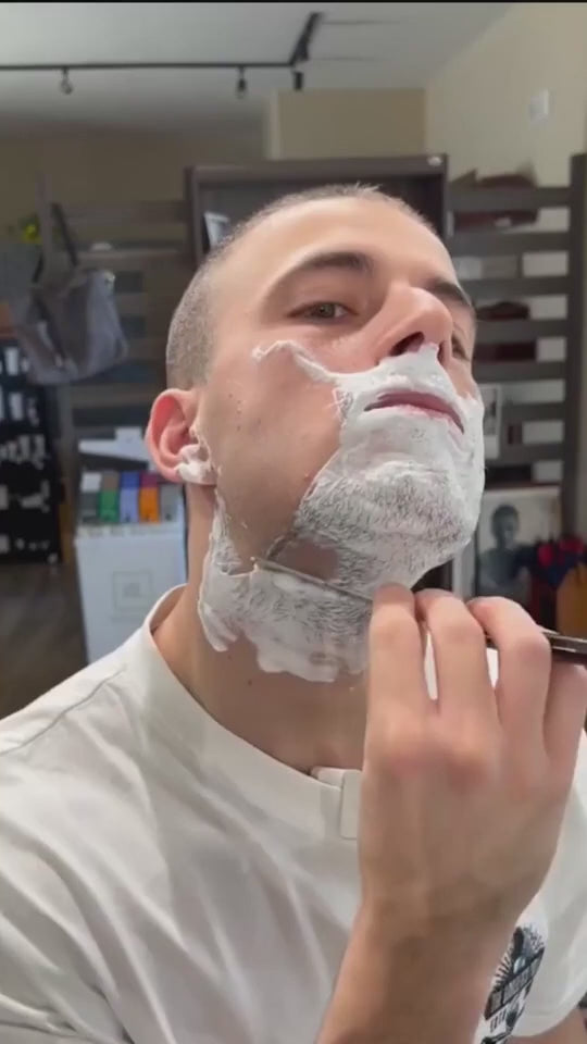 Mini Electric Trimmer for Men – Rechargeable Beard Trimmer & Shaver